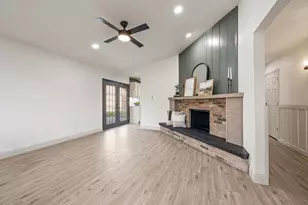 4124 Silverberry Ave, Fort Worth, TX 76137 - Photo 6