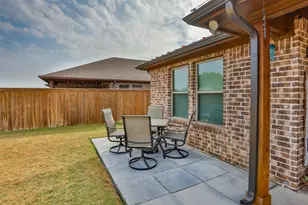 513 Pathfinder St, Collinsville, TX 76233 - Photo 38