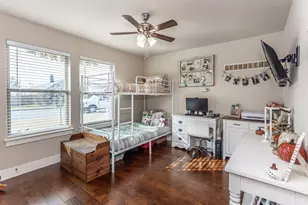 513 Pathfinder St, Collinsville, TX 76233 - Photo 16