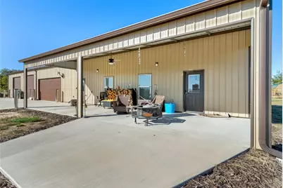 1158 County Road 1240, Savoy, TX 75479 - Photo 2