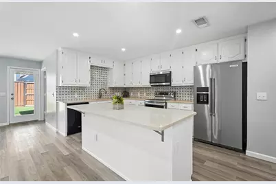 1402 Country Lane, Allen, TX 75002 - Photo 10