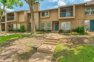 11926 Leisure Dr, Dallas, TX 75243 - Photo 2