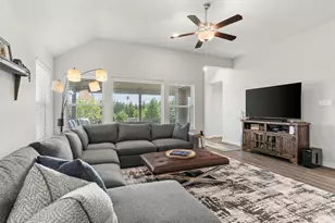 2318 Chapel Cross Ln, Wylie, TX 75098 - Photo 2