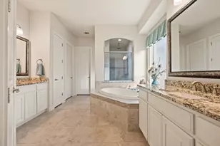 1223 Canyon, Grapevine, TX 76051 - Photo 22