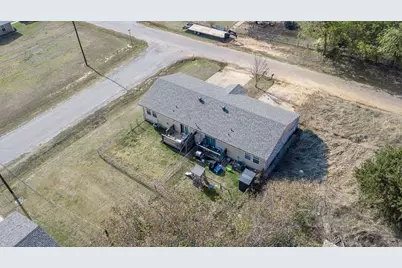 309-311 Lilac Drive, Granbury, TX 76049 - Photo 22