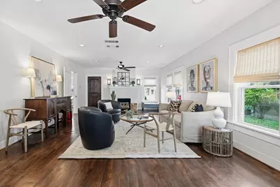 4325 Locke Avenue, Fort Worth, TX 76107 - Photo 14