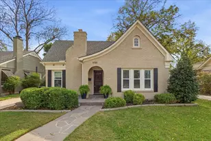 4325 Locke Ave, Fort Worth, TX 76107 - Photo 2
