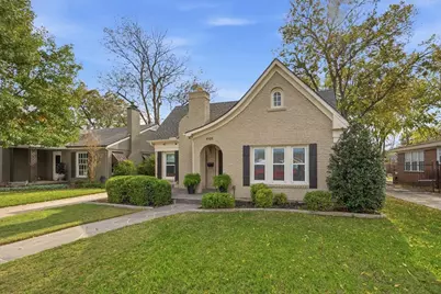 4325 Locke Avenue, Fort Worth, TX 76107 - Photo 2