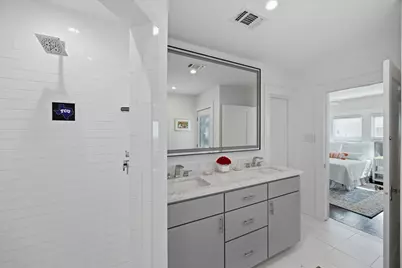 4325 Locke Avenue, Fort Worth, TX 76107 - Photo 26