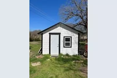 356 Shoreline Drive, Azle, TX 76020 - Photo 14