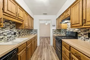 110 Lee St, Farmersville, TX 75442 - Photo 4