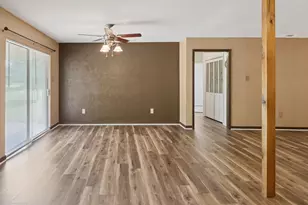 110 Lee St, Farmersville, TX 75442 - Photo 10