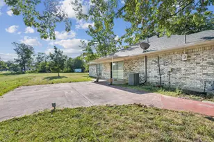 110 Lee St, Farmersville, TX 75442 - Photo 24