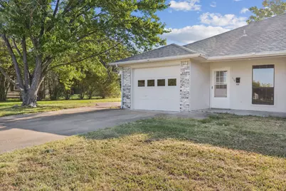 110 Lee Street, Farmersville, TX 75442 - Photo 2