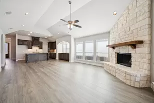 1036 Sandy Hill Rd, Burleson, TX 76028 - Photo 18