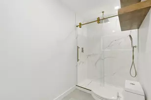 12303 Cedar Bend Dr, Dallas, TX 75244 - Photo 20