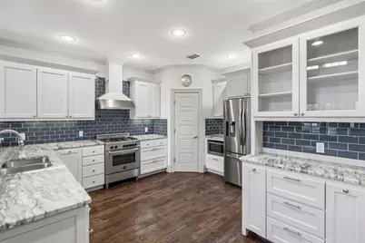 3818 W 7th Street, Fort Worth, TX 76107 - Photo 12
