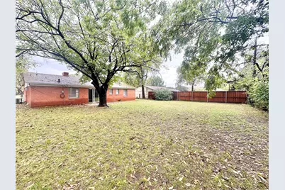 5109 Cloyce Court, North Richland Hills, TX 76180 - Photo 18