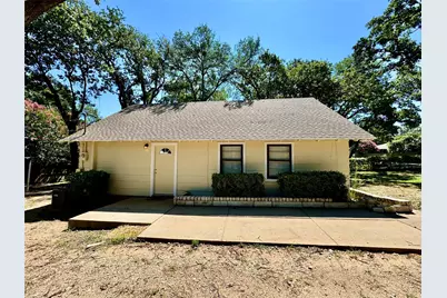 1706 Saddle Road, Granbury, TX 76049 - Photo 2