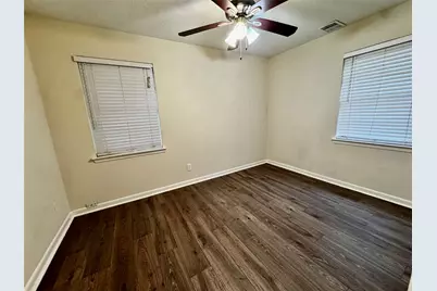 1706 Saddle Road, Granbury, TX 76049 - Photo 10