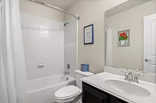 107 Holly St, Waxahachie, TX 75165 - Photo 34