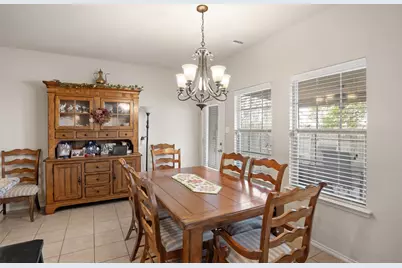 107 Holly Street, Waxahachie, TX 75165 - Photo 16