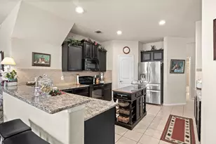 107 Holly St, Waxahachie, TX 75165 - Photo 12