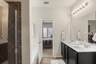 107 Holly Street, Waxahachie, TX 75165 - Photo 24