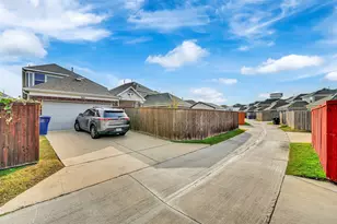 345 Twin Creeks Dr, Garland, TX 75040 - Photo 36