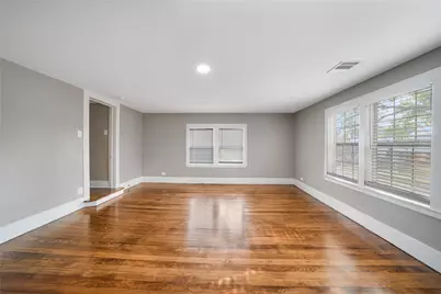 1015 W Walker Street, Denison, TX 75020 - Photo 18