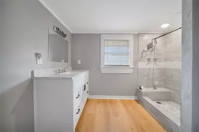 1015 W Walker Street, Denison, TX 75020 - Photo 28