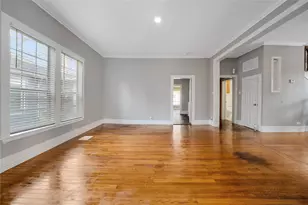 1015 W Walker St, Denison, TX 75020 - Photo 6