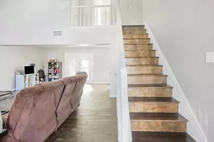 331 Hopewell St, Grand Prairie, TX 75052 - Photo 4