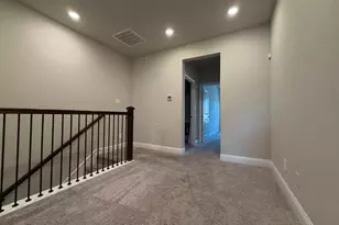 624 Hutchinson Ln, Lewisville, TX 75077 - Photo 20