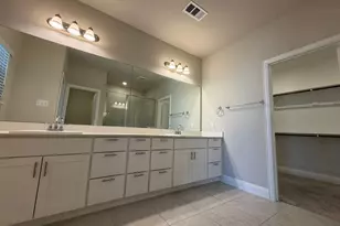 624 Hutchinson Ln, Lewisville, TX 75077 - Photo 26