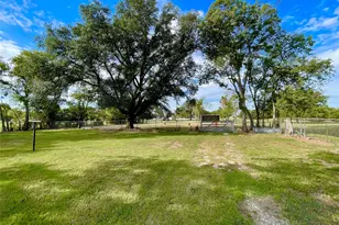 945 Brickyard Rd, West, TX 76691 - Photo 6