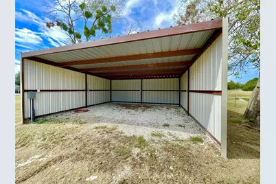 945 Brickyard Road, West, TX 76691 - Photo 22