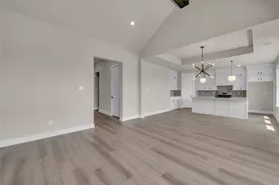 313 Boots Ct, Lorena, TX 76655 - Photo 4