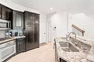 7921 Belinda Ln, Plano, TX 75024 - Photo 12