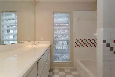7034 Clear Springs Circle, Garland, TX 75044 - Photo 24