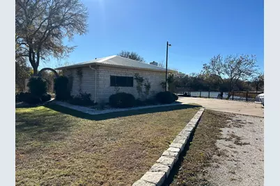 2820 Lucky Pepper Drive, Granbury, TX 76049 - Photo 30