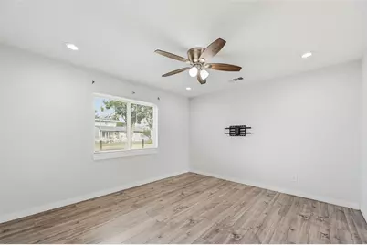 1032 Hoke Smith Drive, Dallas, TX 75224 - Photo 10