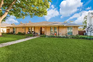 3946 Candlenut Ln, Dallas, TX 75244 - Photo 2