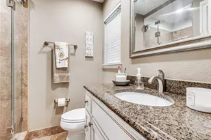 3946 Candlenut Ln, Dallas, TX 75244 - Photo 18