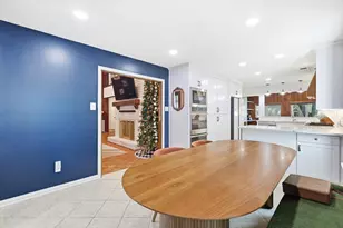 2813 Raintree Dr, Carrollton, TX 75006 - Photo 16