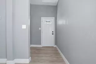 1107 E Allen Ave, Fort Worth, TX 76104 - Photo 6