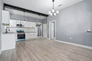 1107 E Allen Ave, Fort Worth, TX 76104 - Photo 12