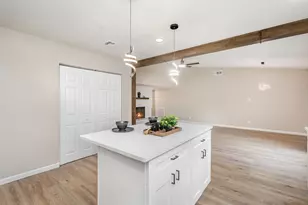 6402 Faircove Cir, Garland, TX 75043 - Photo 12