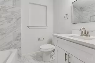 6920 Robinhood Ln, Fort Worth, TX 76112 - Photo 20