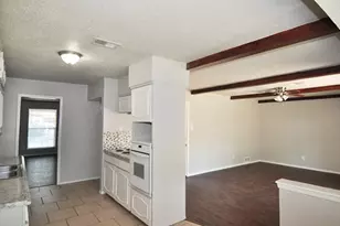 3921 Olympia St, Irving, TX 75062 - Photo 8